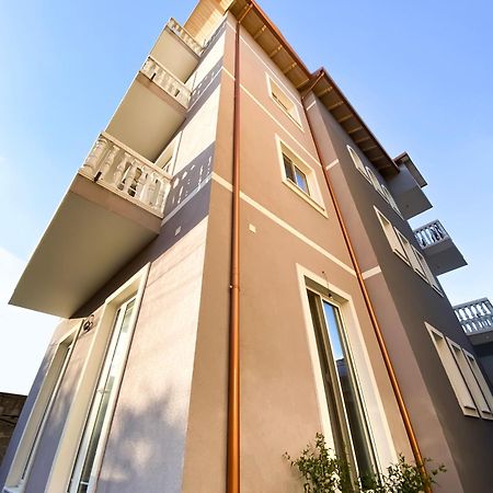 Northgate Apart-Villa Shkodër エクステリア 写真