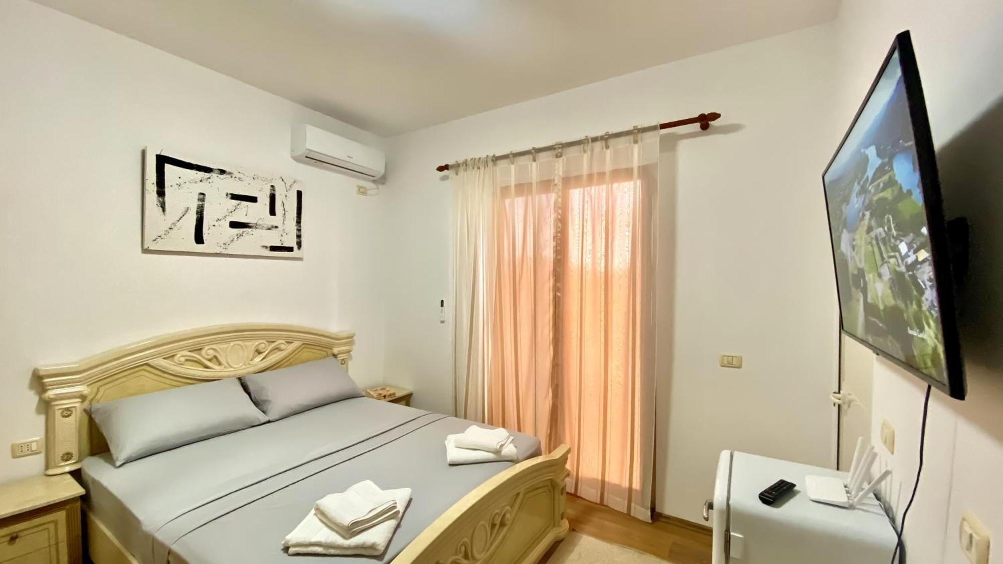 Northgate Apart-Villa Shkodër エクステリア 写真
