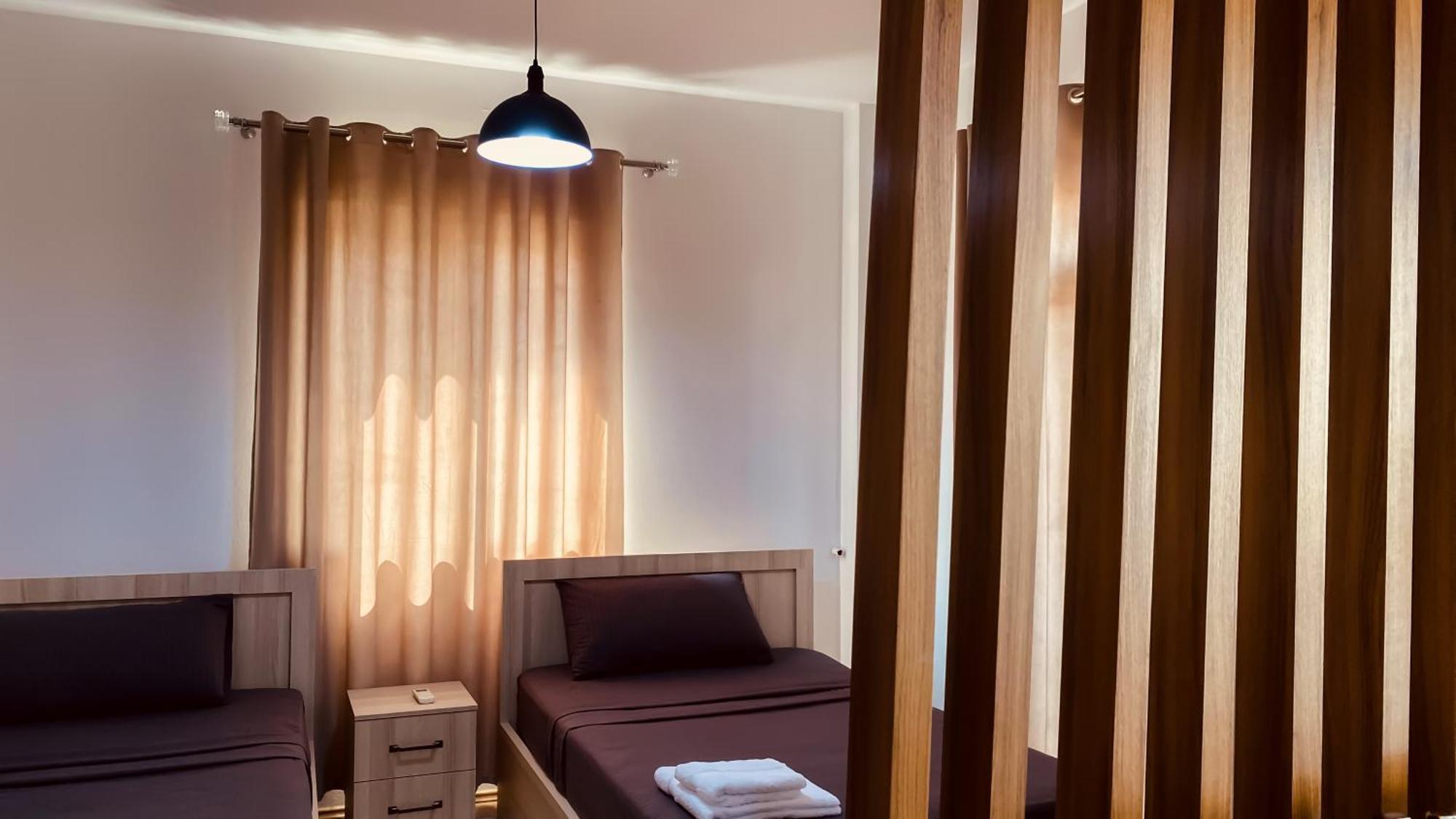Northgate Apart-Villa Shkodër エクステリア 写真