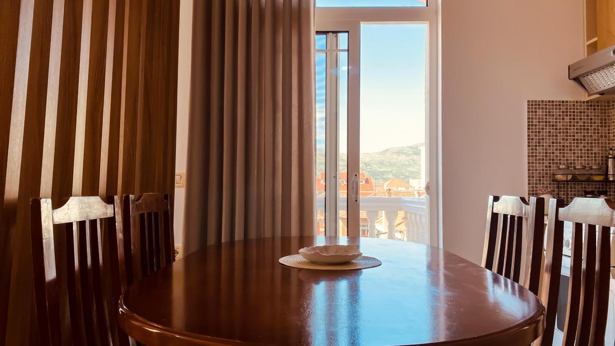 Northgate Apart-Villa Shkodër エクステリア 写真